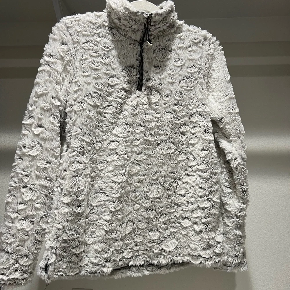 Roper Women's Sherpa Fuzzy‎ pullover white size XS